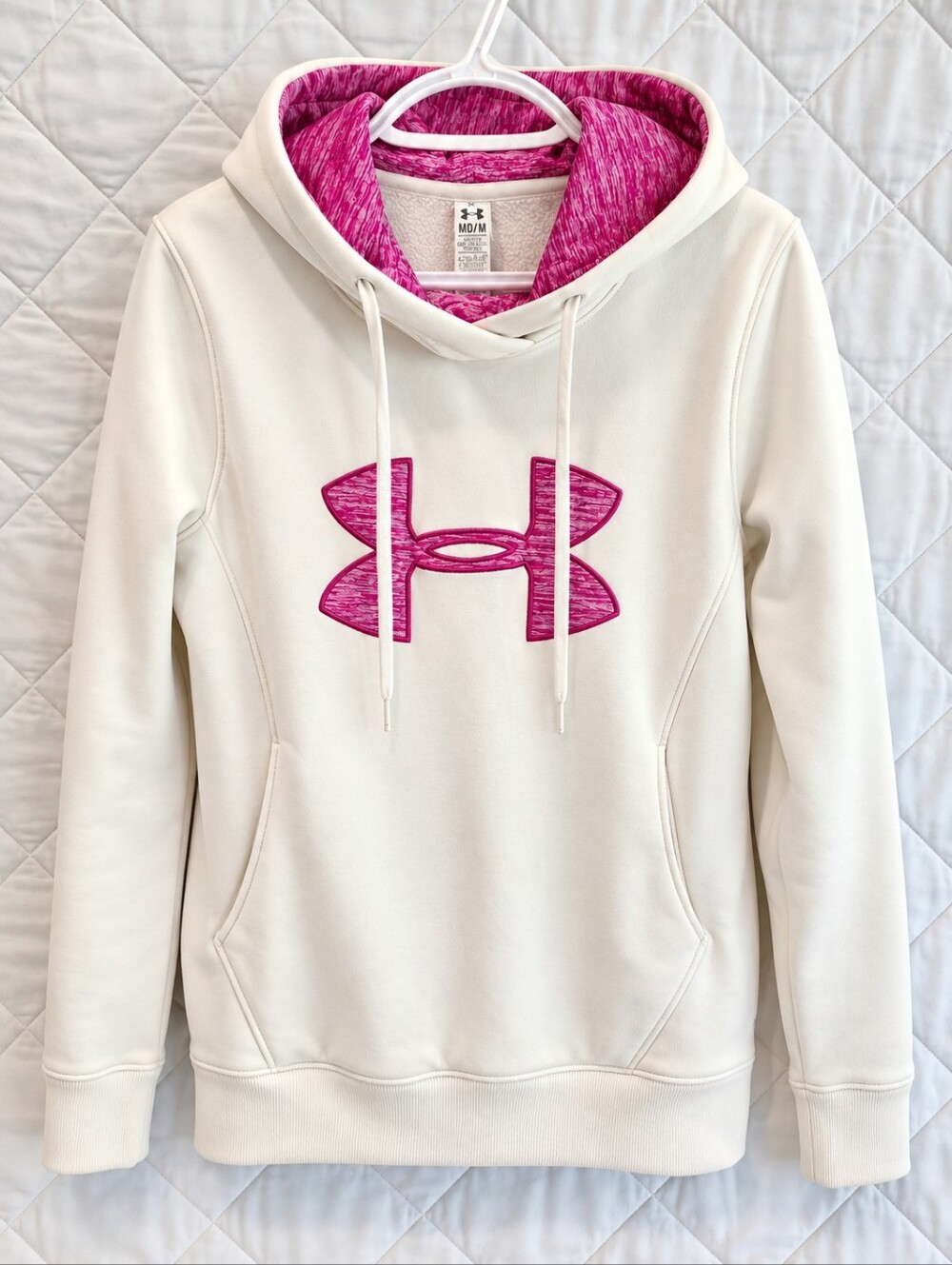 Under Armour ColdGear Cream Pink Logo Hoodie Women’s Medium
